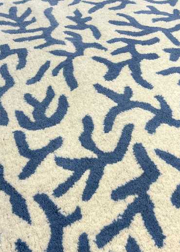 Tapis en laine crème bleu fait main FUSHI