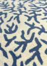 Tapis en laine crème bleu fait main FUSHI