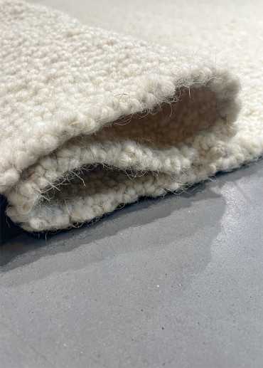 Tapis en laine et jute fait à la main CALZEA