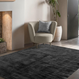 Toutapis propose une nouvelle gamme de tapis de luxe. 
Découvrez notre tapis LUXURY fait à la main et en viscose. 

Ce tapis de qualité, vous apportera confort et isolation du froid. Et embellira votre pièce avec son aspect brillant. ⭐️ 

#tapis #tapisfaitmain #handmade #decorationinterieur #decomoderne #homedecor